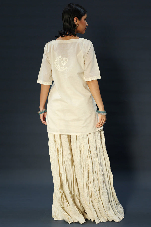 Embroidered Reverie Set