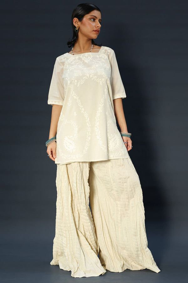 Embroidered Reverie Set