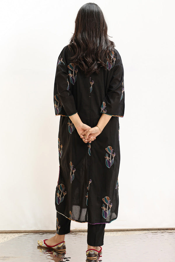 Phool Party Embroidered Set