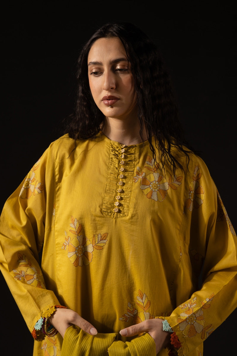 Phool Embroidered 3-Piece Suit