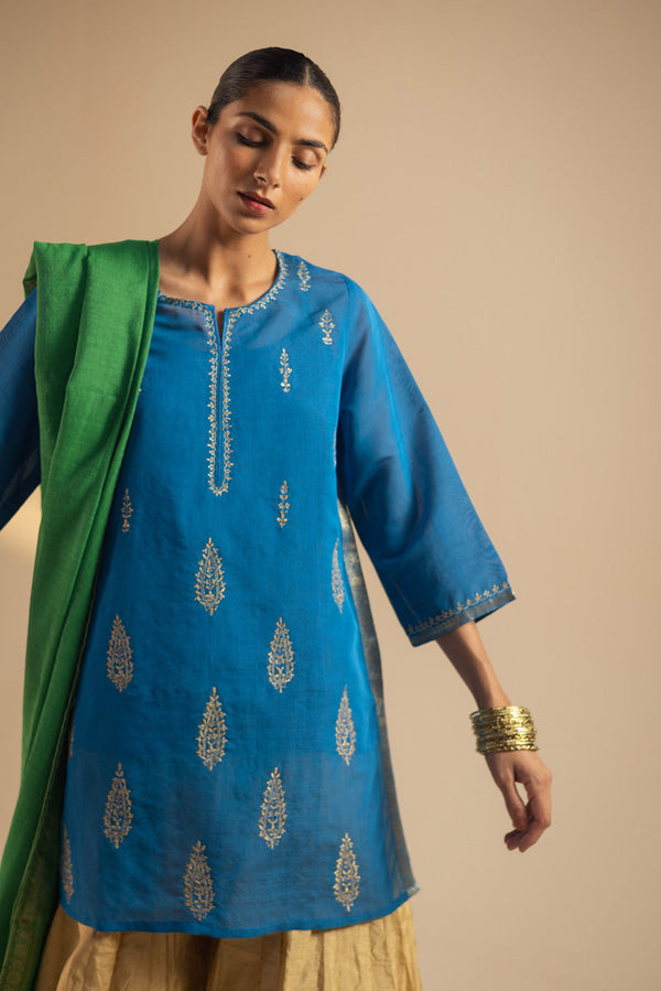 Gilded Aura 2-Piece Set