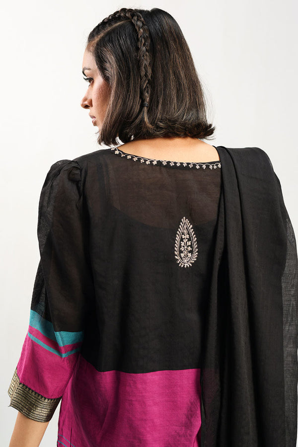 Mughal Aura 3-Piece Suit