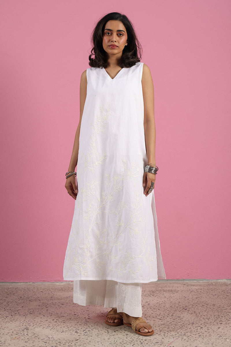 Pure Foam Embroidered Set