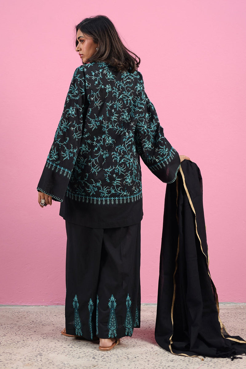Embroidered 3-Piece Suit