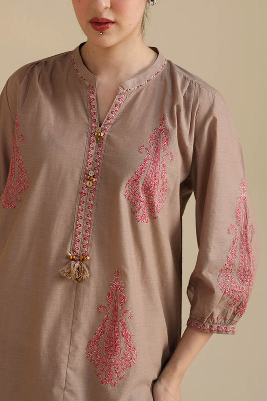 Embroidered Gul 3-Piece Suit
