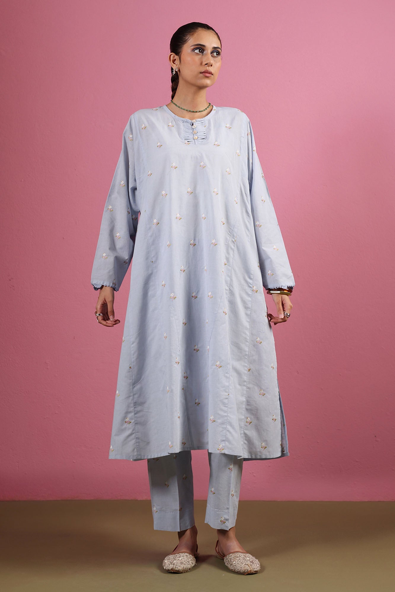 Garden Bloom Embroidered Set
