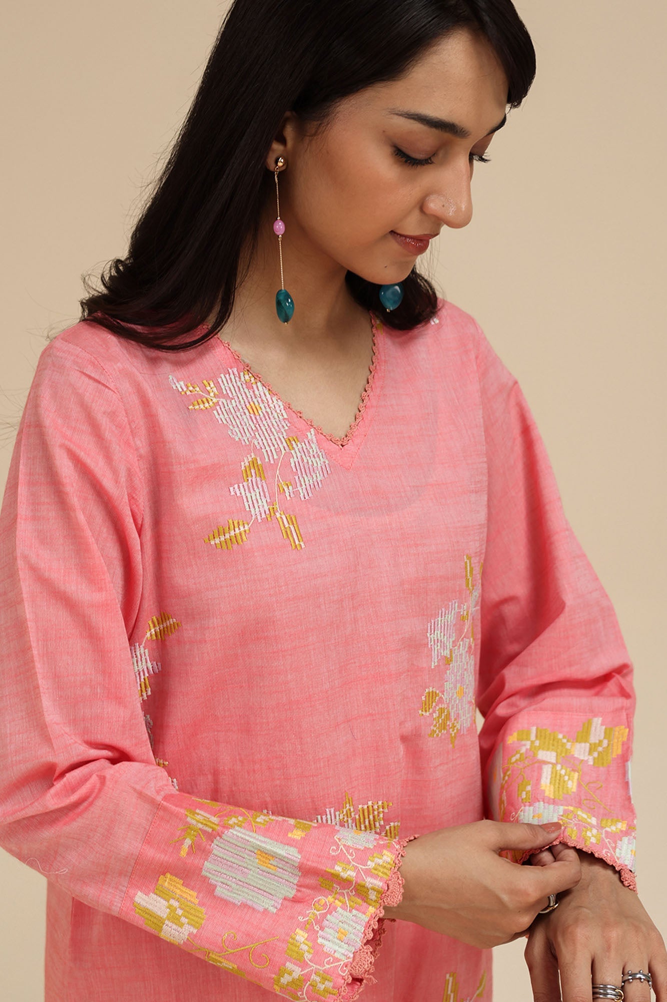Amber Embroidered Set
