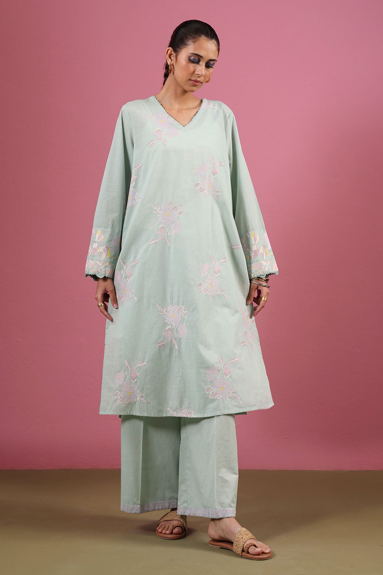 Amber Embroidered Set