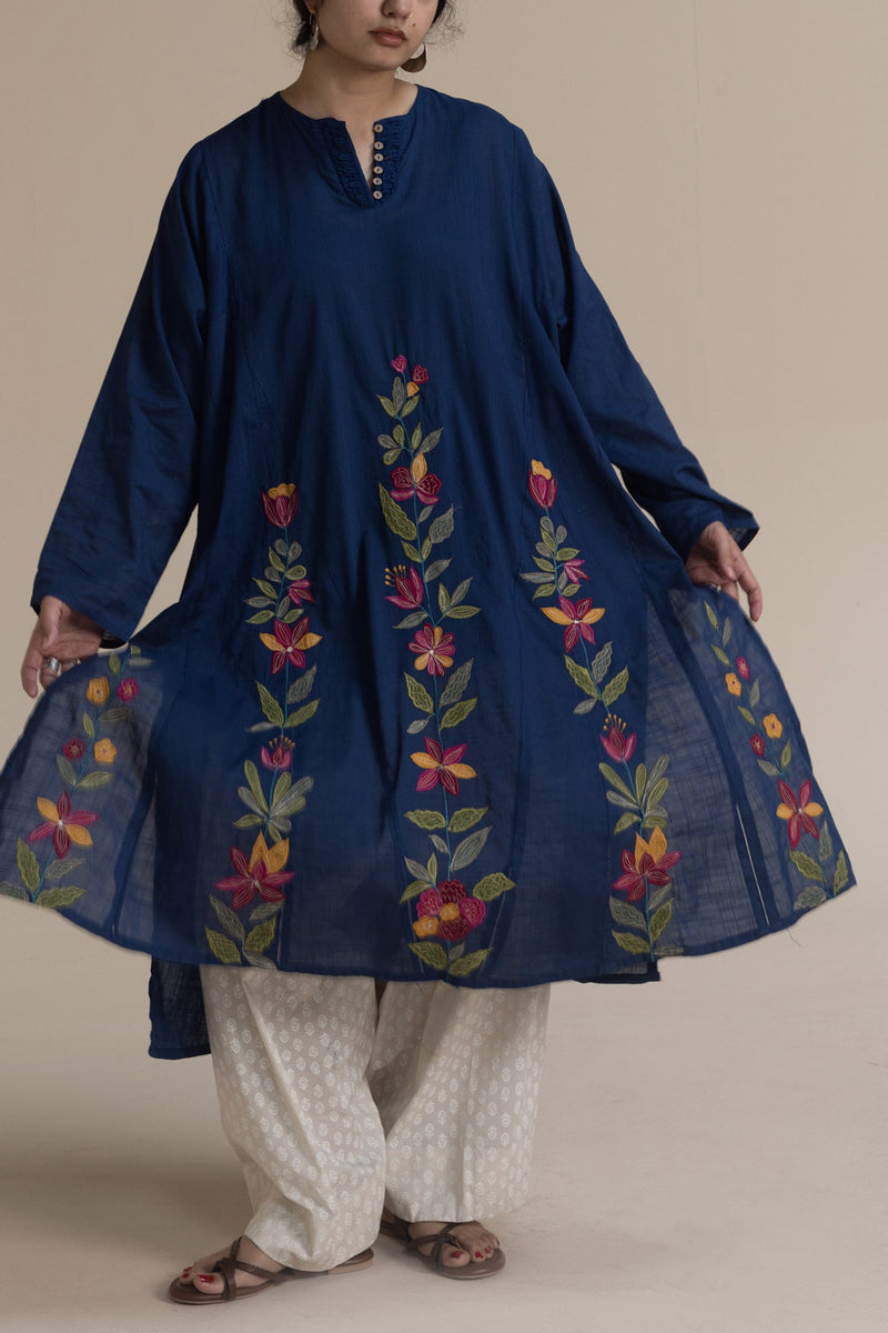 Embroidered Cascade Kurta
