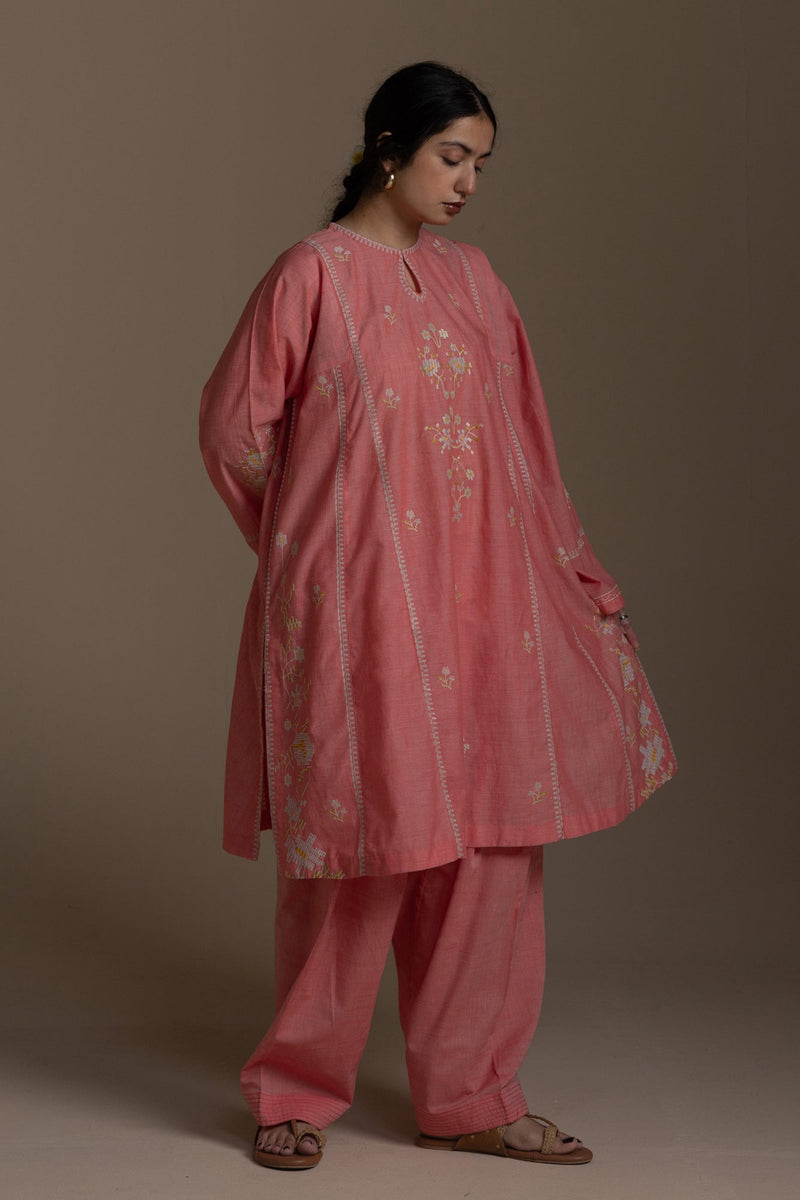 Embroidered Weave Set
