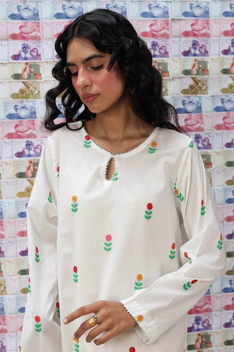 Embroidered Garden Set