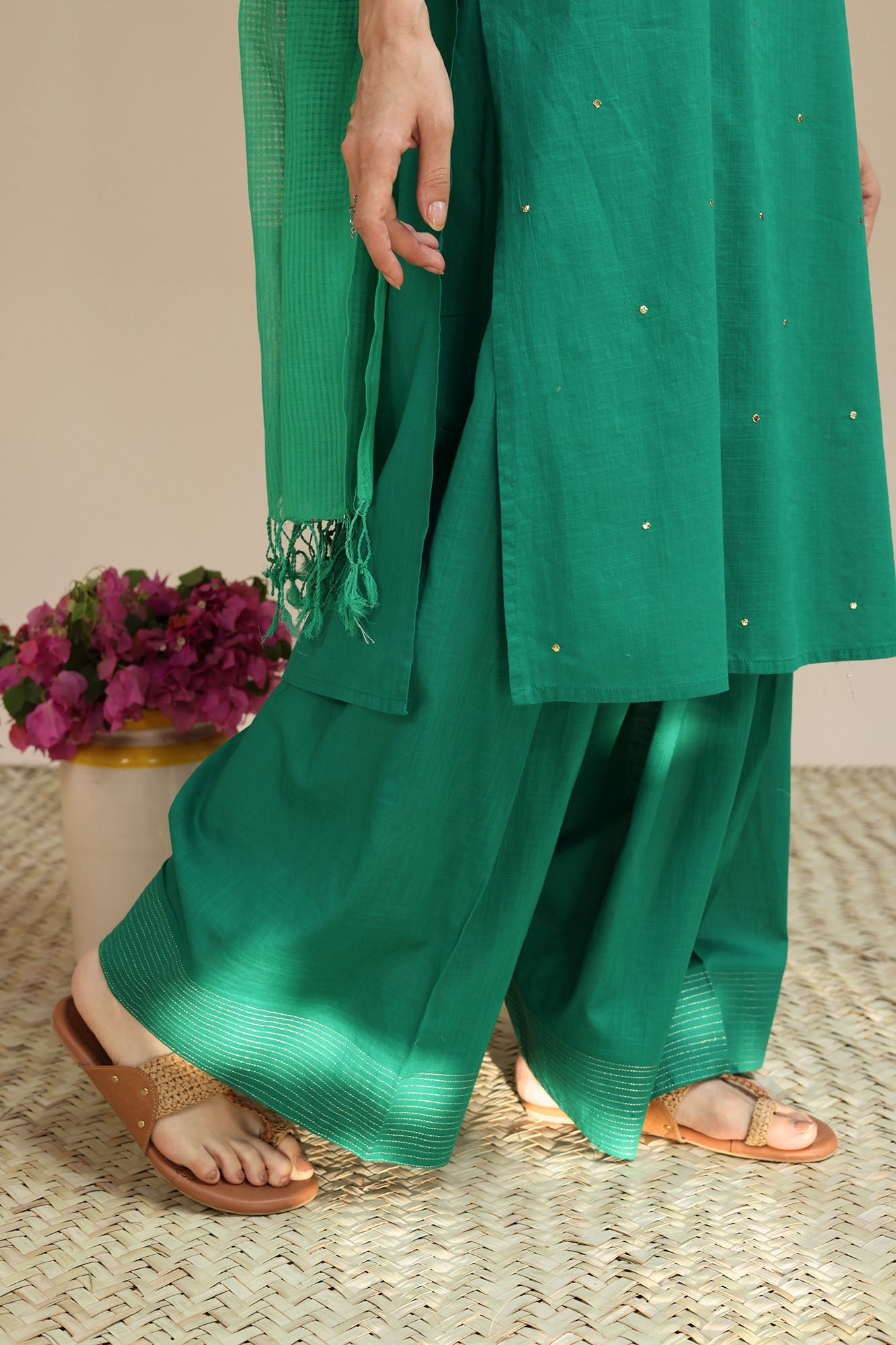 Mukaish Mist Farshi Set