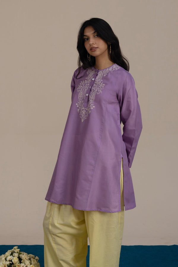 Embroidered Whisper Kurta