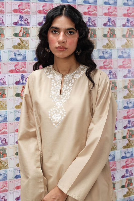 Heartbeat Embroidered Kurta