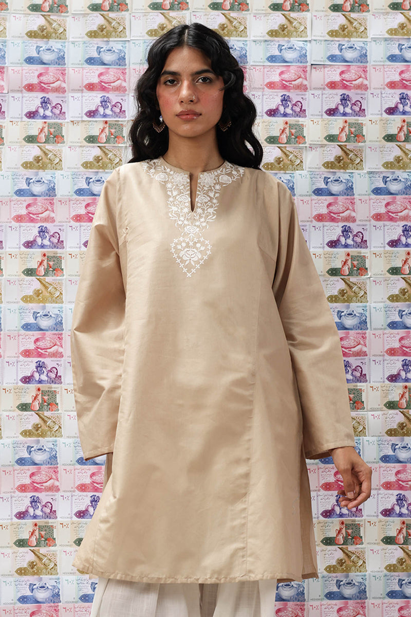 Heartbeat Embroidered Kurta