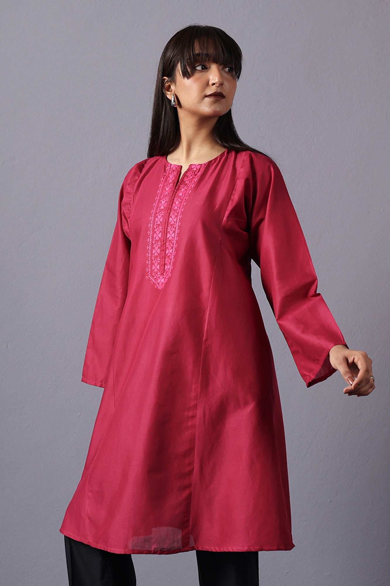 Rosette Embroidered Kurta