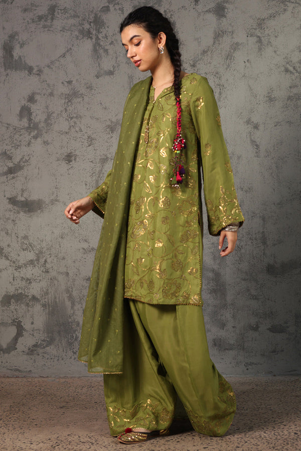 Kalamkaar Sitara Farshi Ensemble