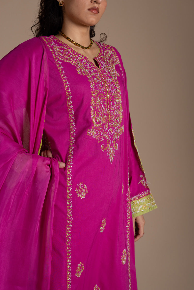 aatishigulabi