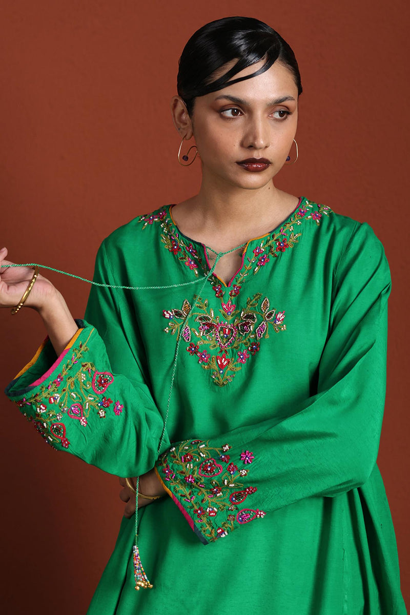 Dewdrop Embroidered Set