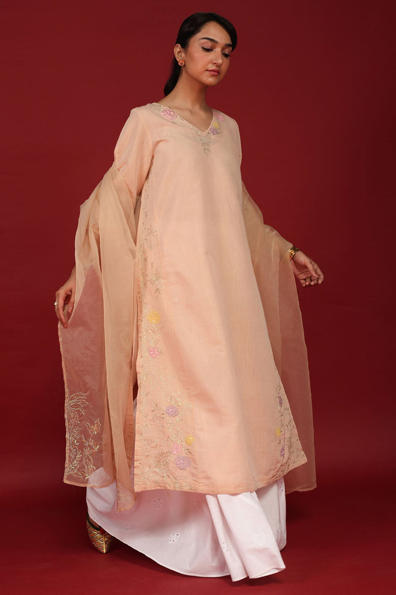 Opulence Embroidered Set
