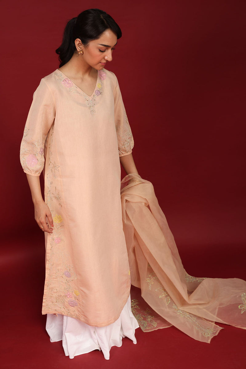 Opulence Embroidered Set