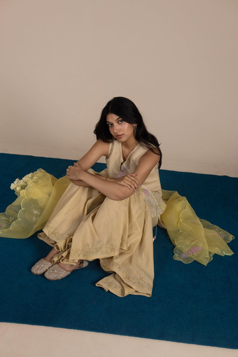 Phool Embroidered Gharara Ensemble
