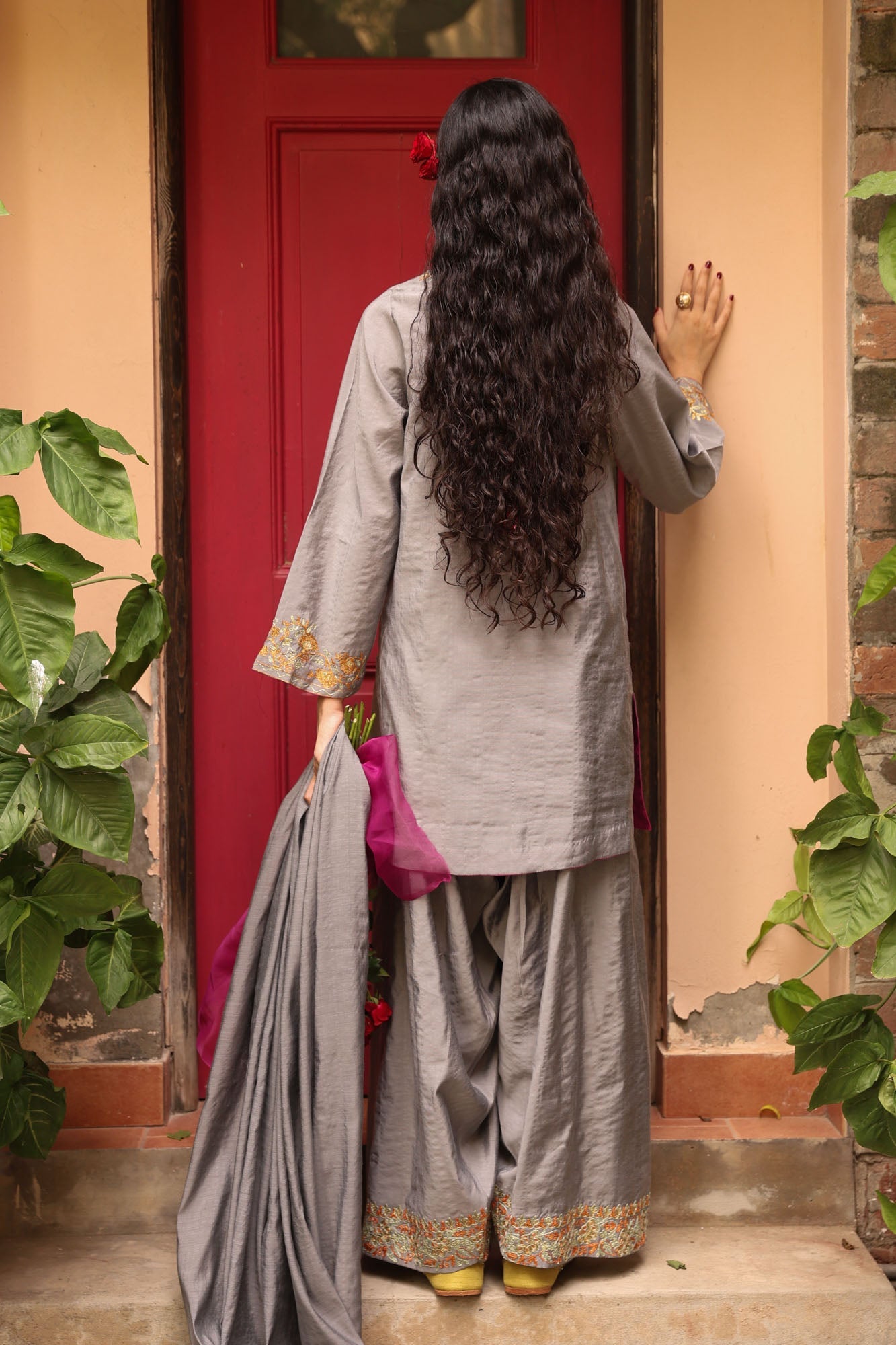 Embroidered Opulent 3-Piece Ensemble