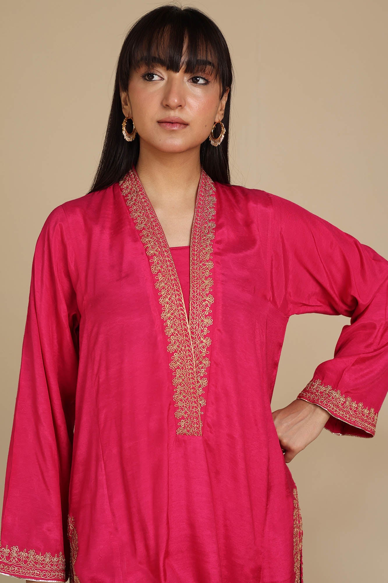 Embroidered Divine Set