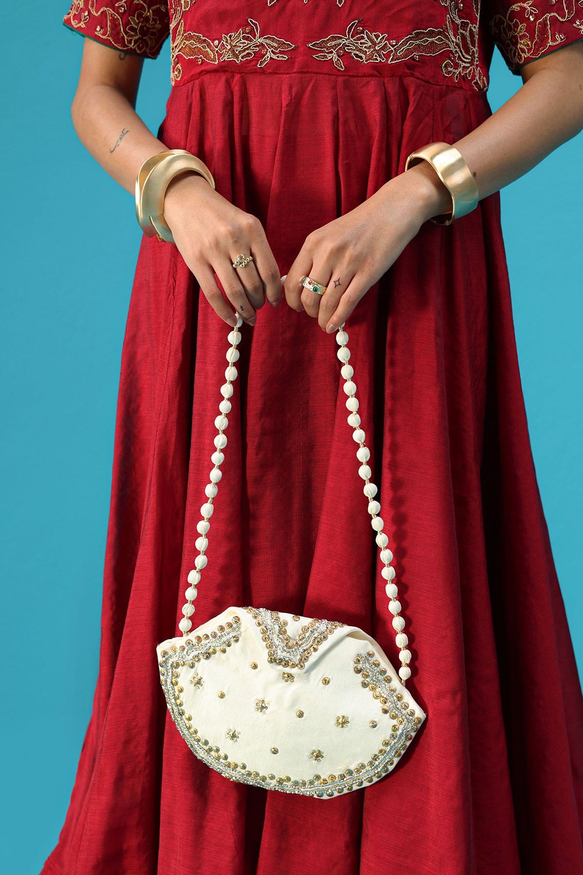 Embroidered Potli