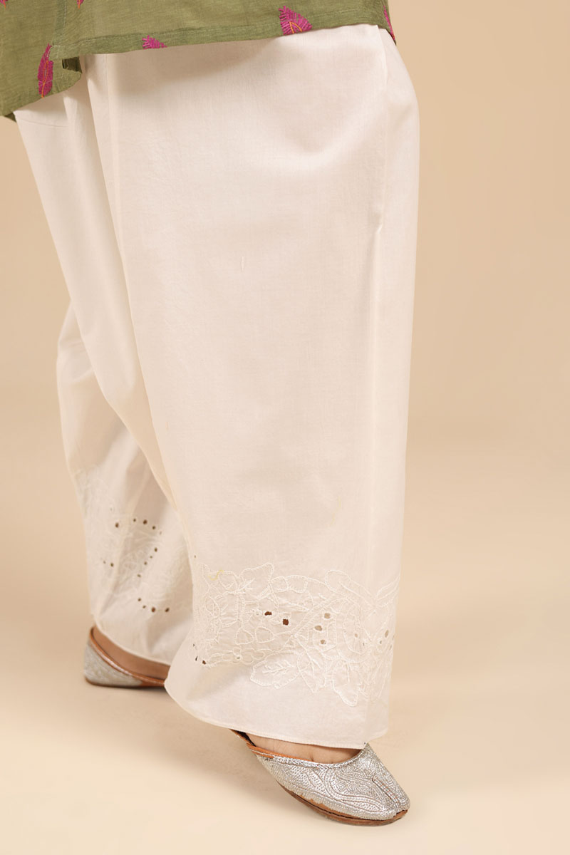 Kaaviya Classic Fit Shalwar