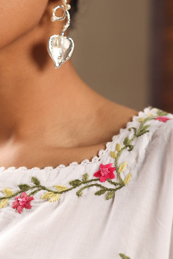 Hand-Detailed Tarkashi Set