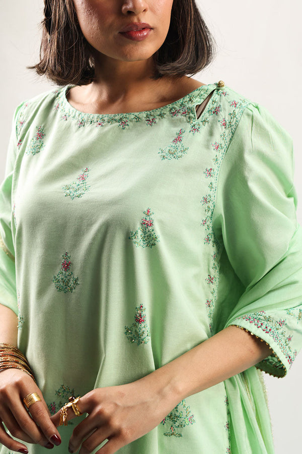 Hand-Crafted Miniatures 3-Piece Set