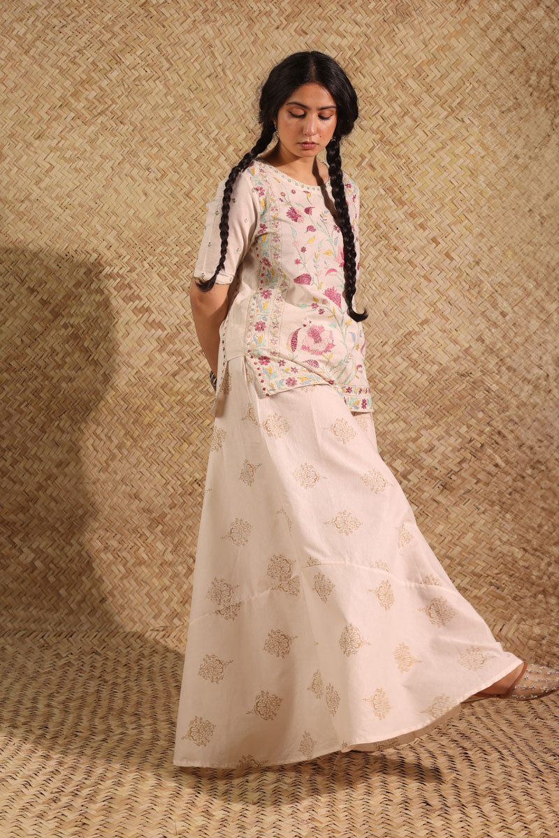 Hand-Crafted Mughal Skirt Set