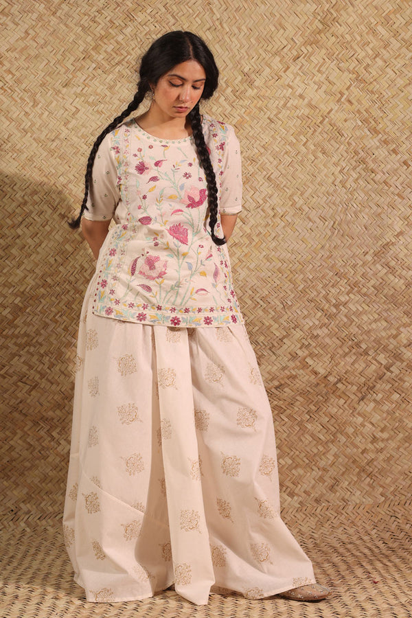 Hand-Crafted Mughal Skirt Set