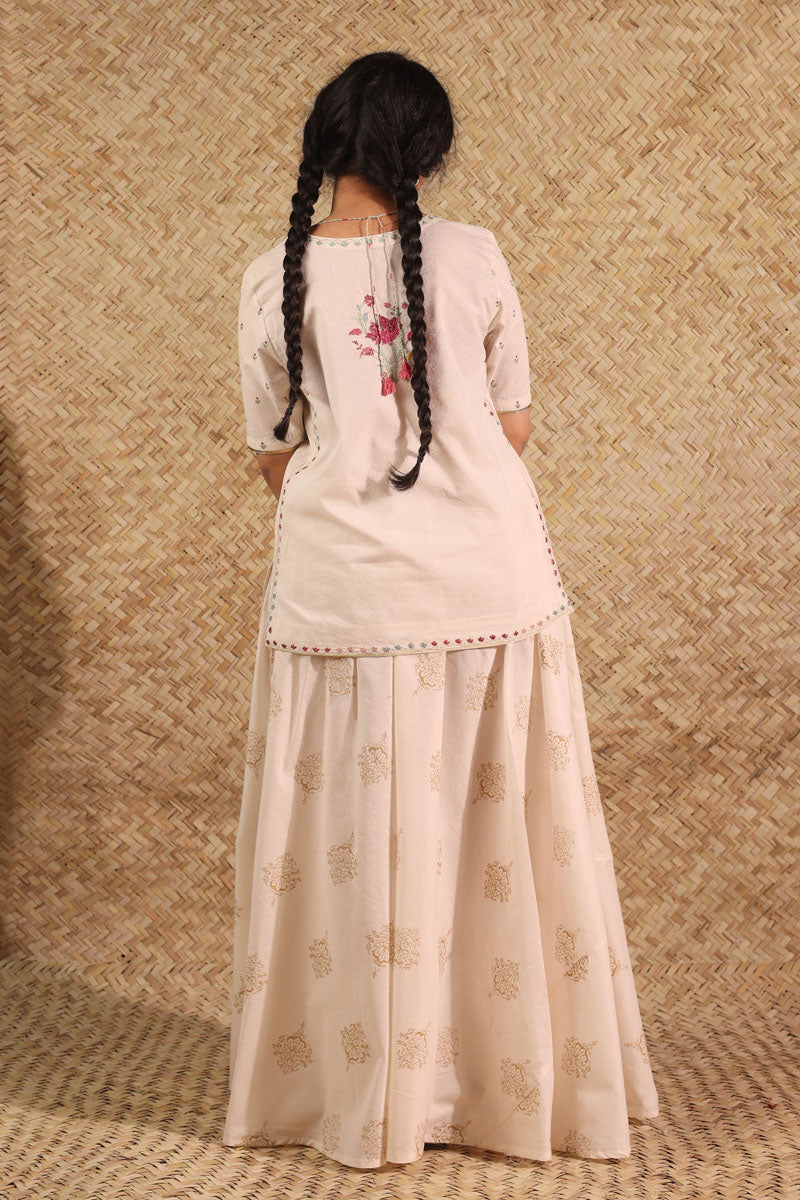 Hand-Crafted Mughal Skirt Set