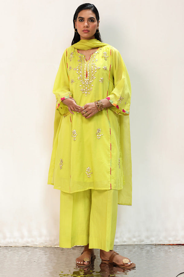 Golden Gota 3-Piece Ensemble