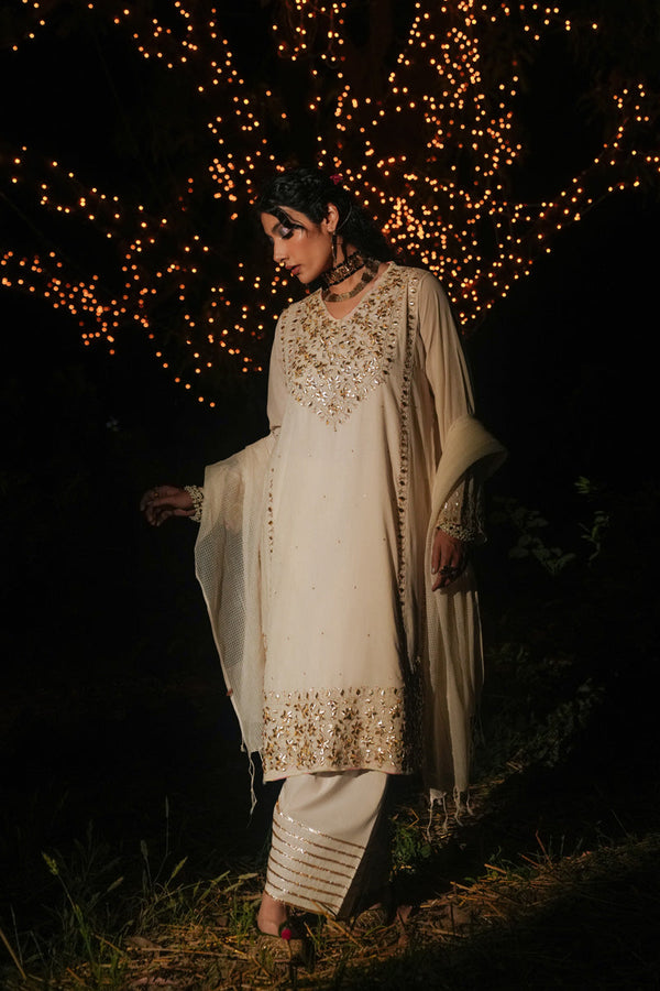 Golden Gota Ribbon 3-Piece Ensemble
