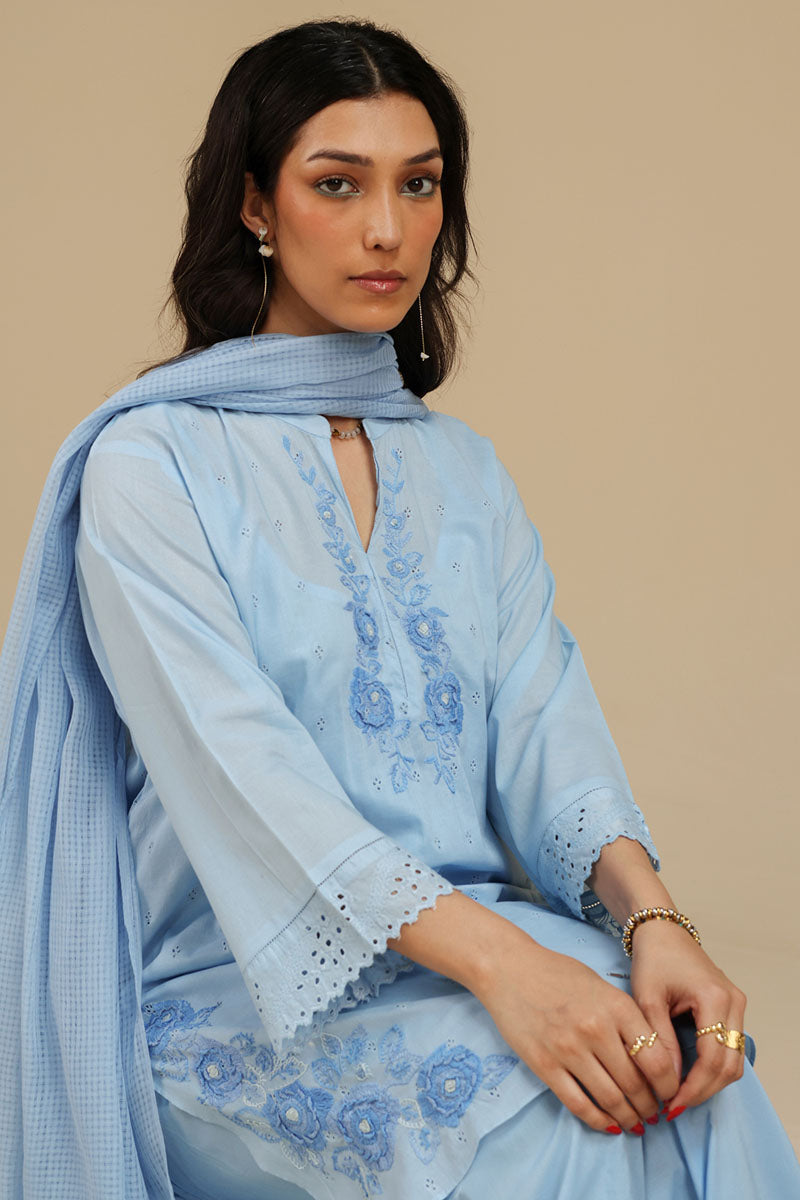 Embroidered Rosettes 3-Piece Suit