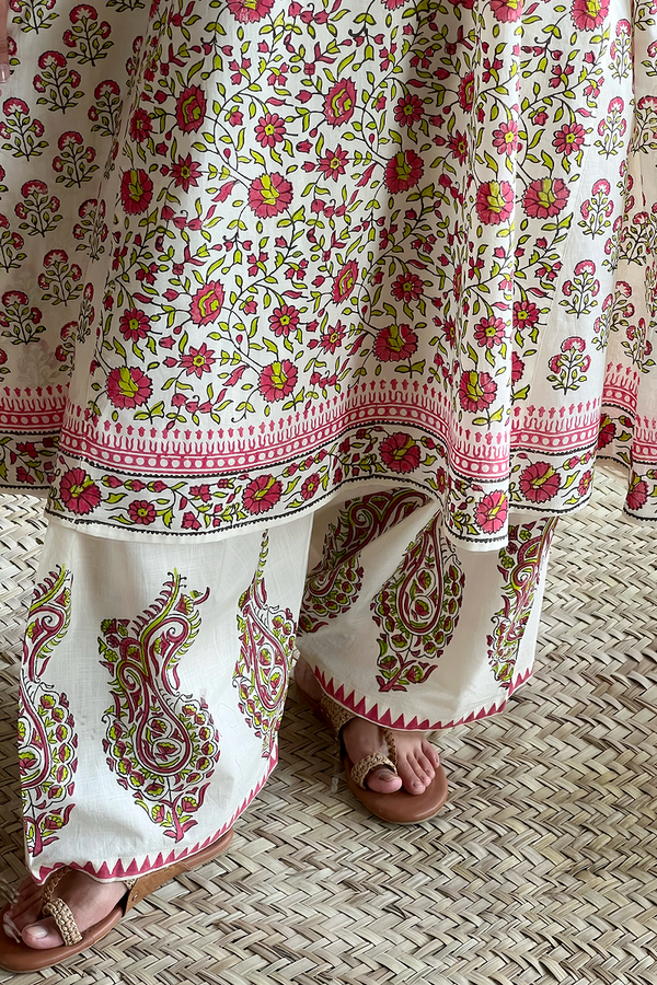 Hand-Black Printed Gulnar Set