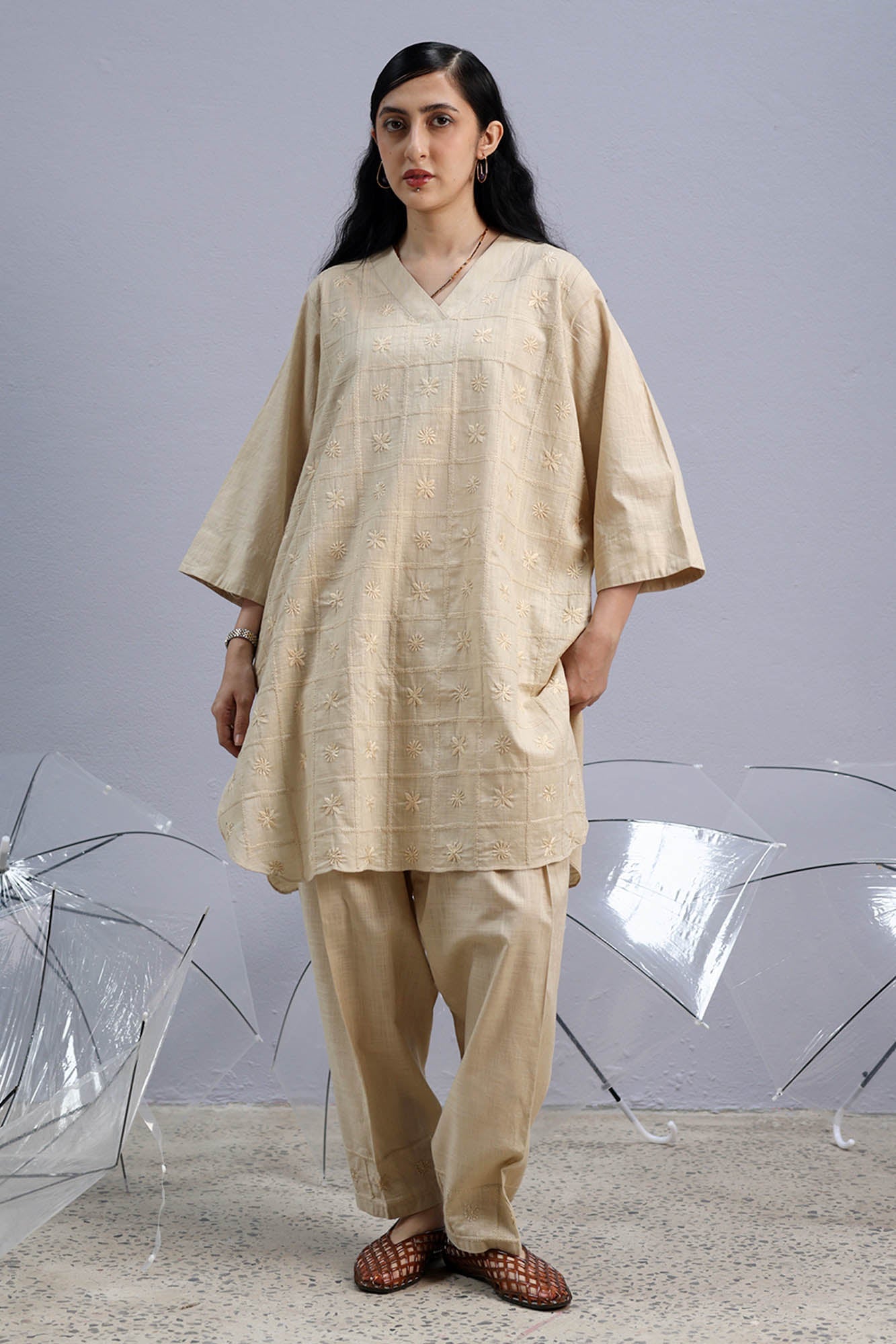 Hand Embroidered Gul Set