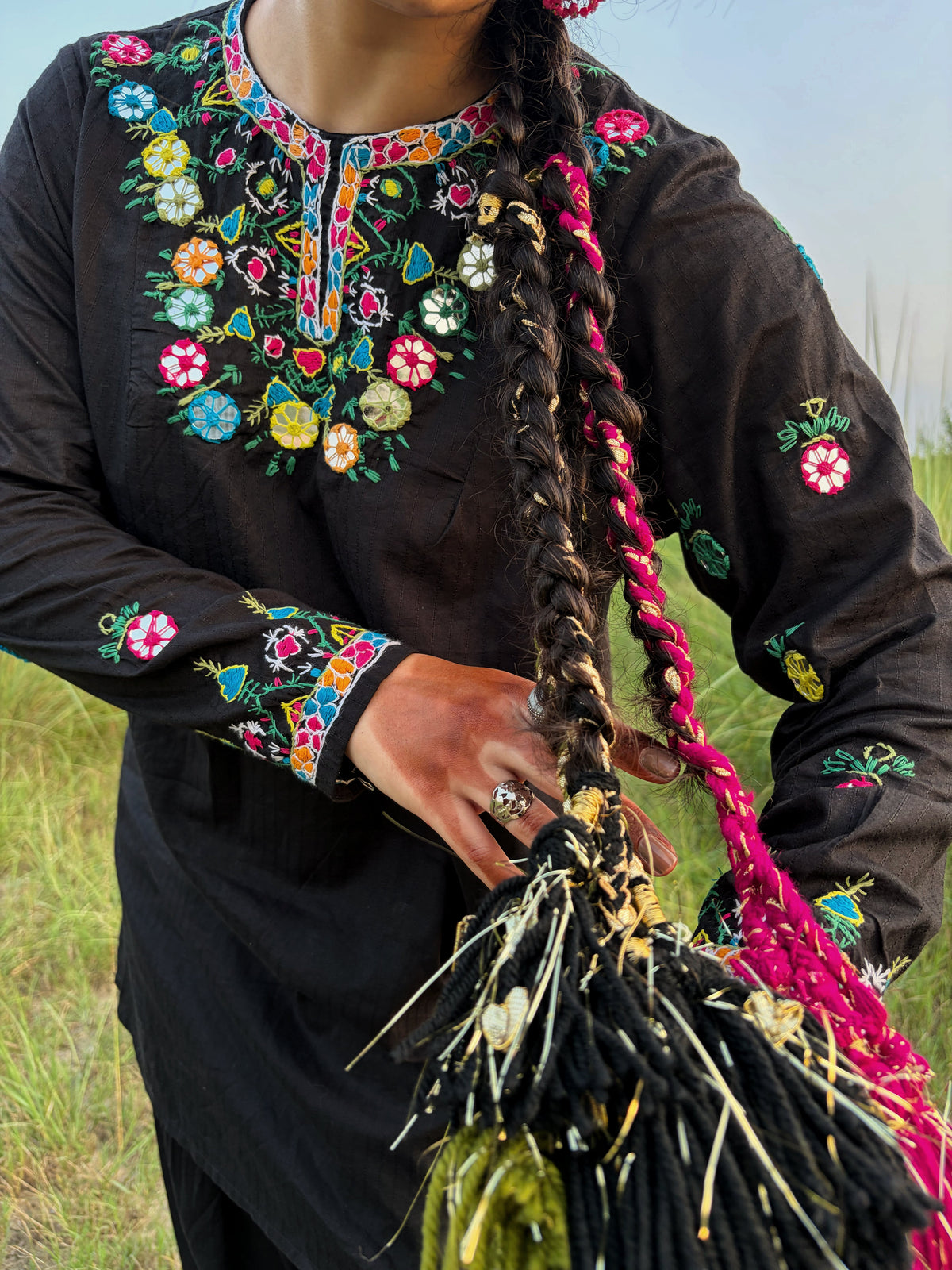 Rang Khaas Hand Embroidered Set