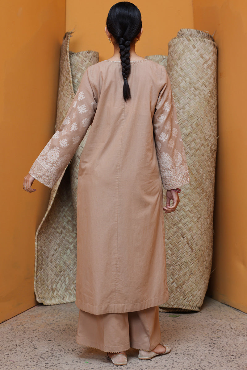 beige