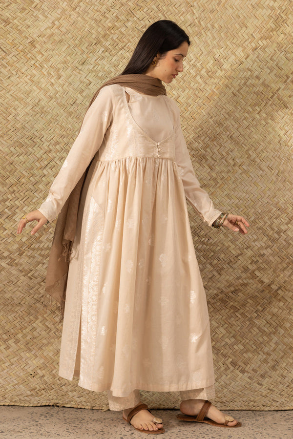 Soft Crescent Jacquard Set