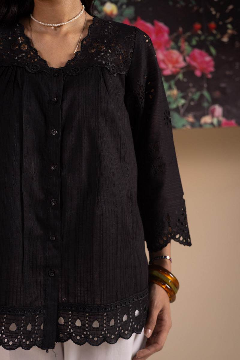 Broderie Whisper Top