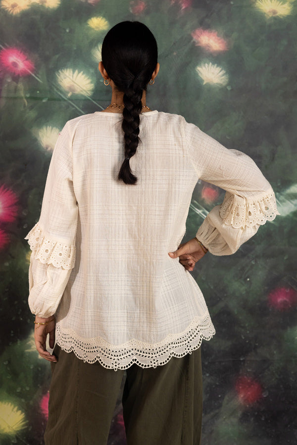 Broderie Top
