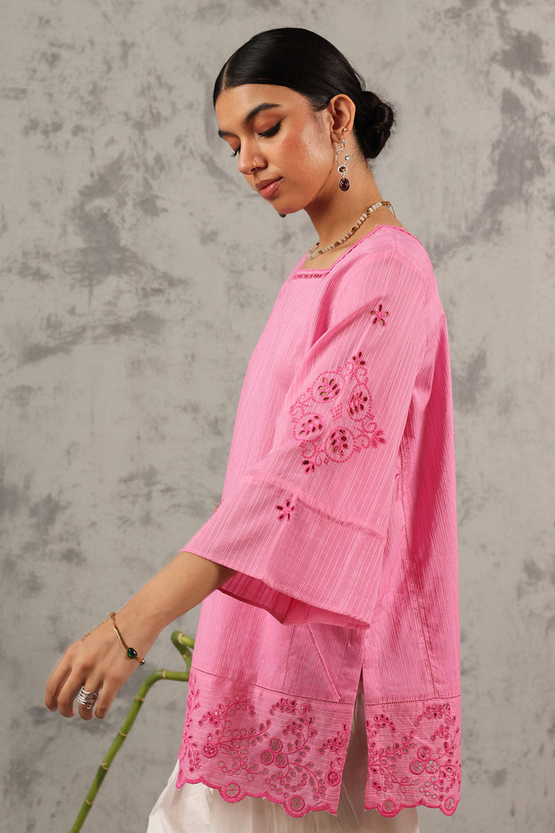 Broderie Edit Top