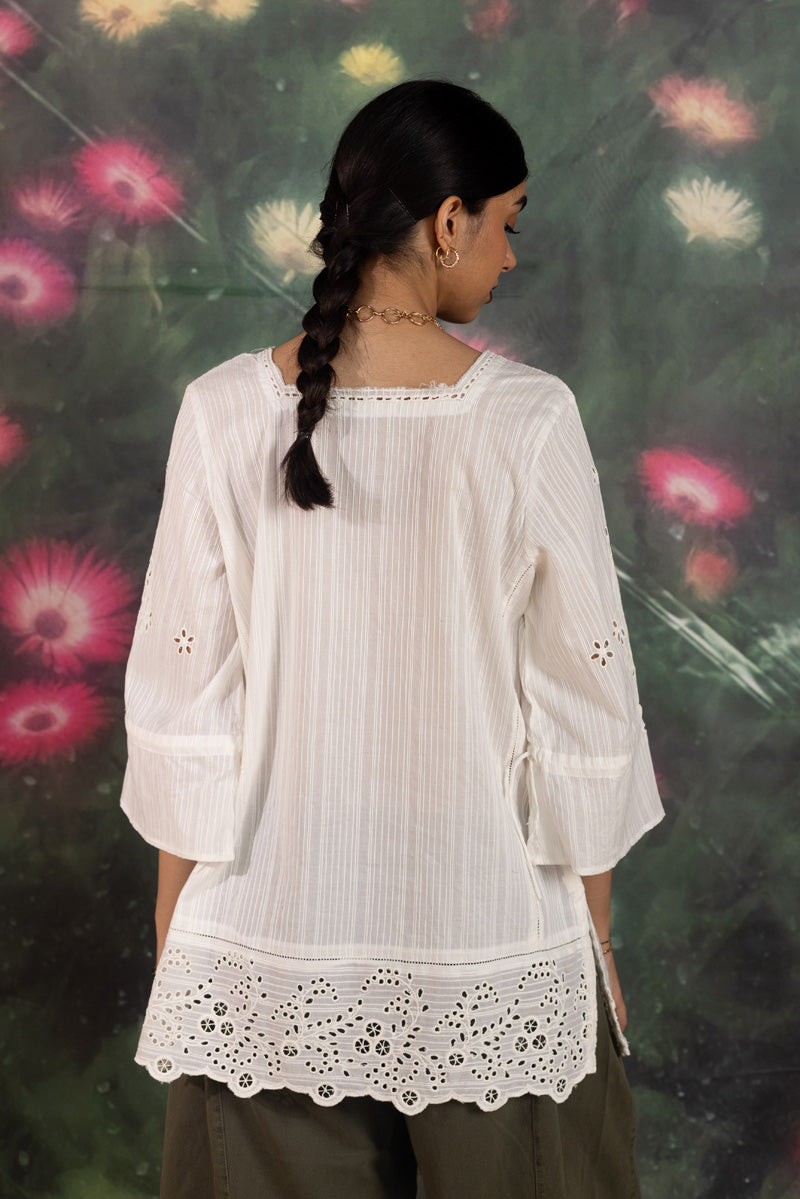 Broderie Edit Top
