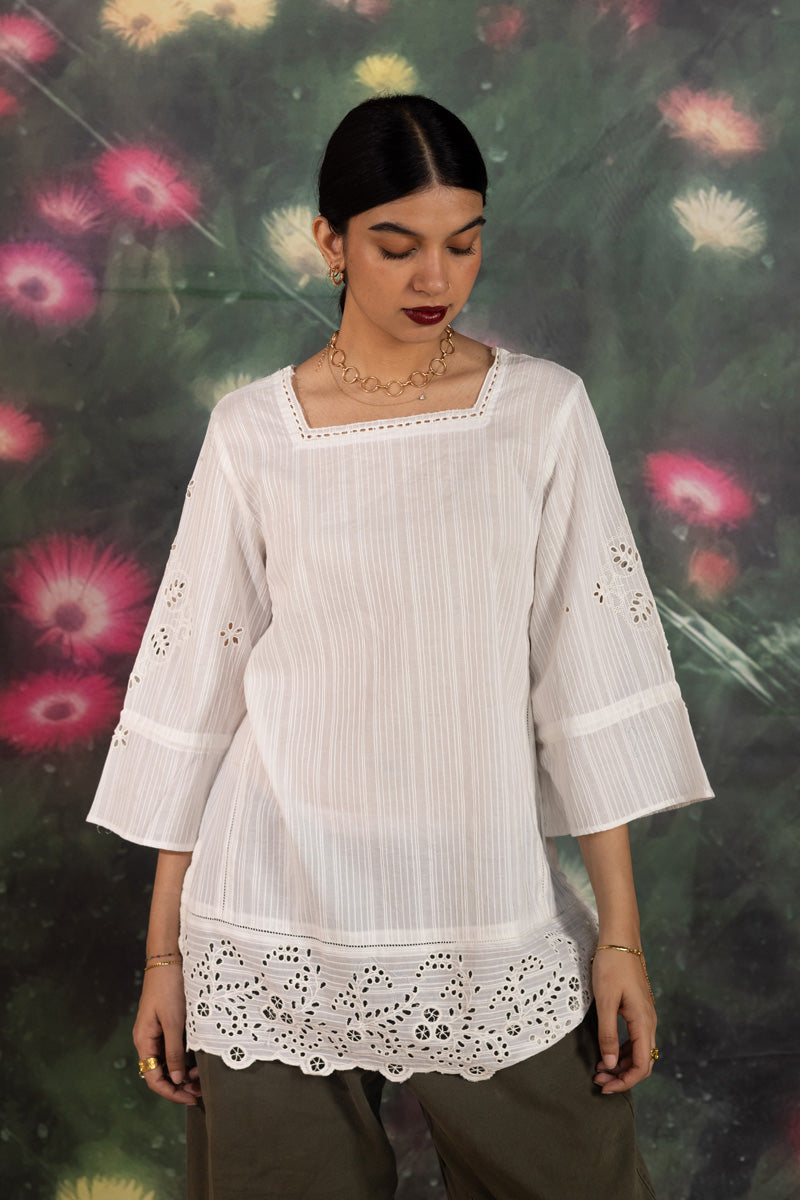 Broderie Edit Top