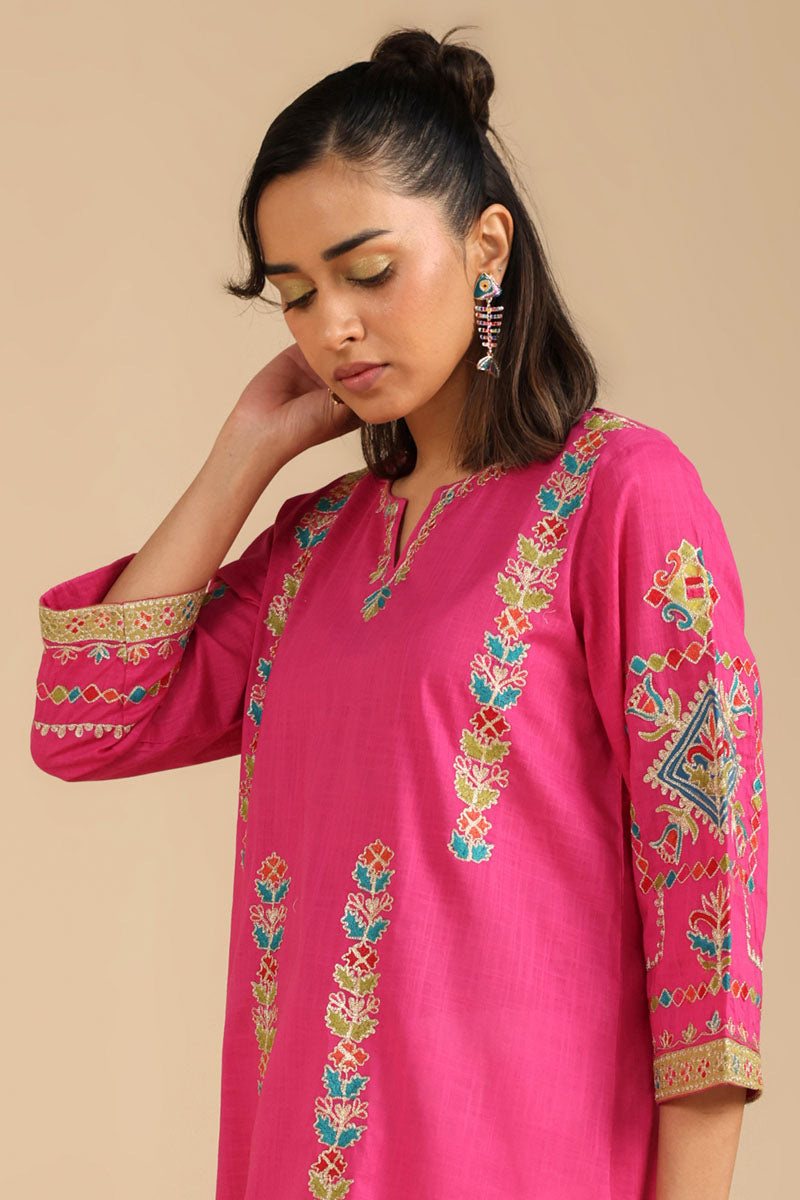 Embroidered Persian Whisper Set