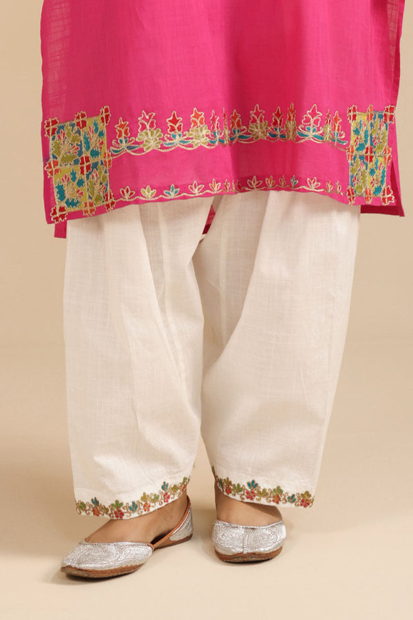 Embroidered Persian Whisper Set
